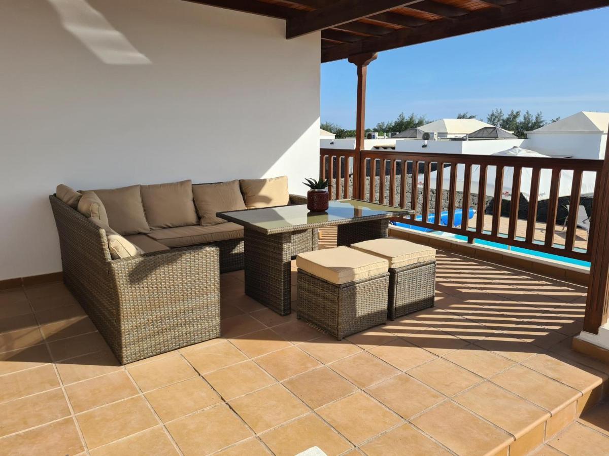 Luxury 4-Bedroom Villa With Heated Pool + Sea View Playa Blanca  Extérieur photo