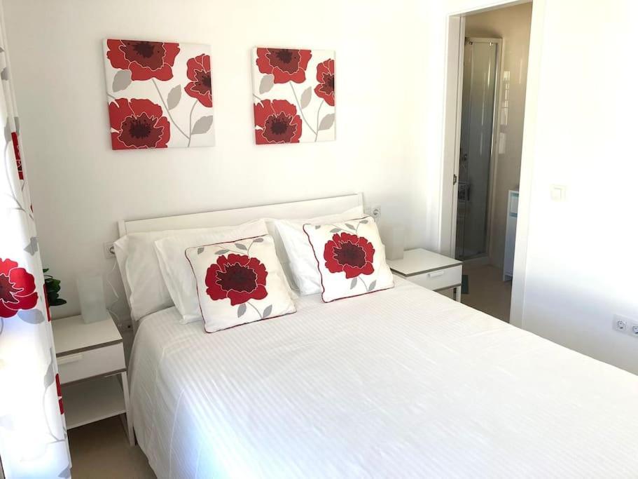 Luxury 4-Bedroom Villa With Heated Pool + Sea View Playa Blanca  Extérieur photo