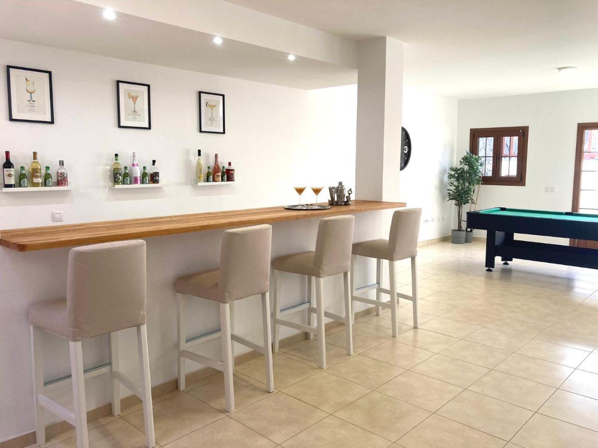 Luxury 4-Bedroom Villa With Heated Pool + Sea View Playa Blanca  Extérieur photo
